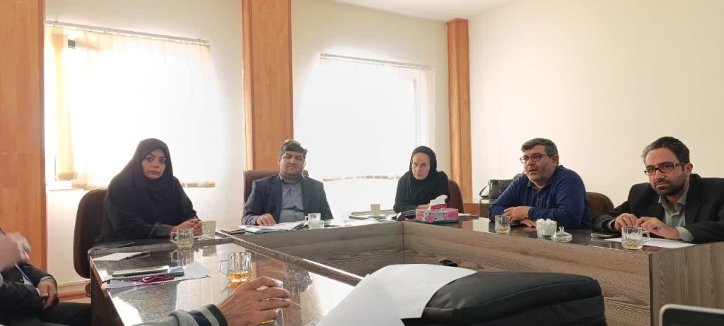 جلسه بررسی فراخوان و انتخاب نام چهارمین دوره جشنواره ملی دوسالانه داستاننویسی آستان مهر، که به زبان ترکی در سالهای ۱۴۰۴ و ۱۴۰۵ در استان زنجان برگزار میشود، تشکیل شد.